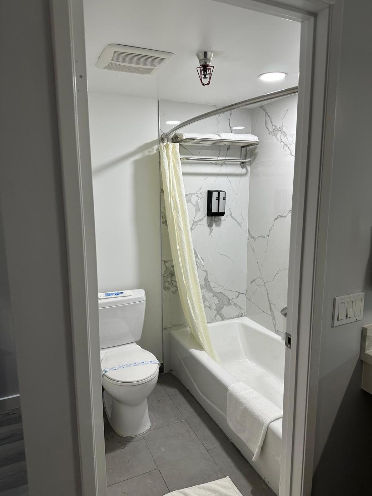Beach Inn Motel Хантингтон-Бич Экстерьер фото